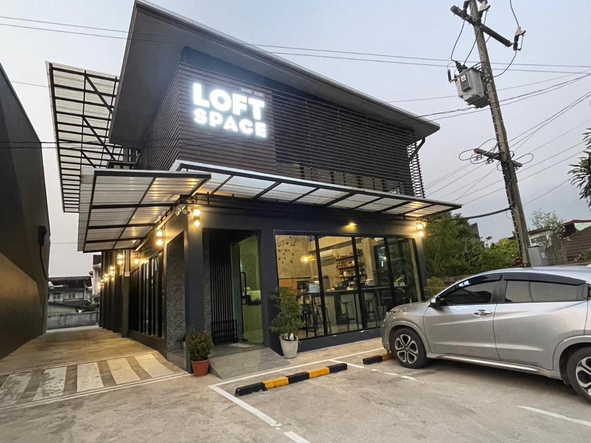 Loft Space Hotel Ранонг Экстерьер фото